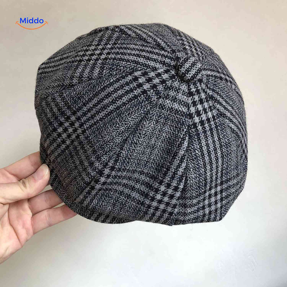 Flat cap van wolmix, 8-panel met knoopdetail, kleur blauw/zwart ruit