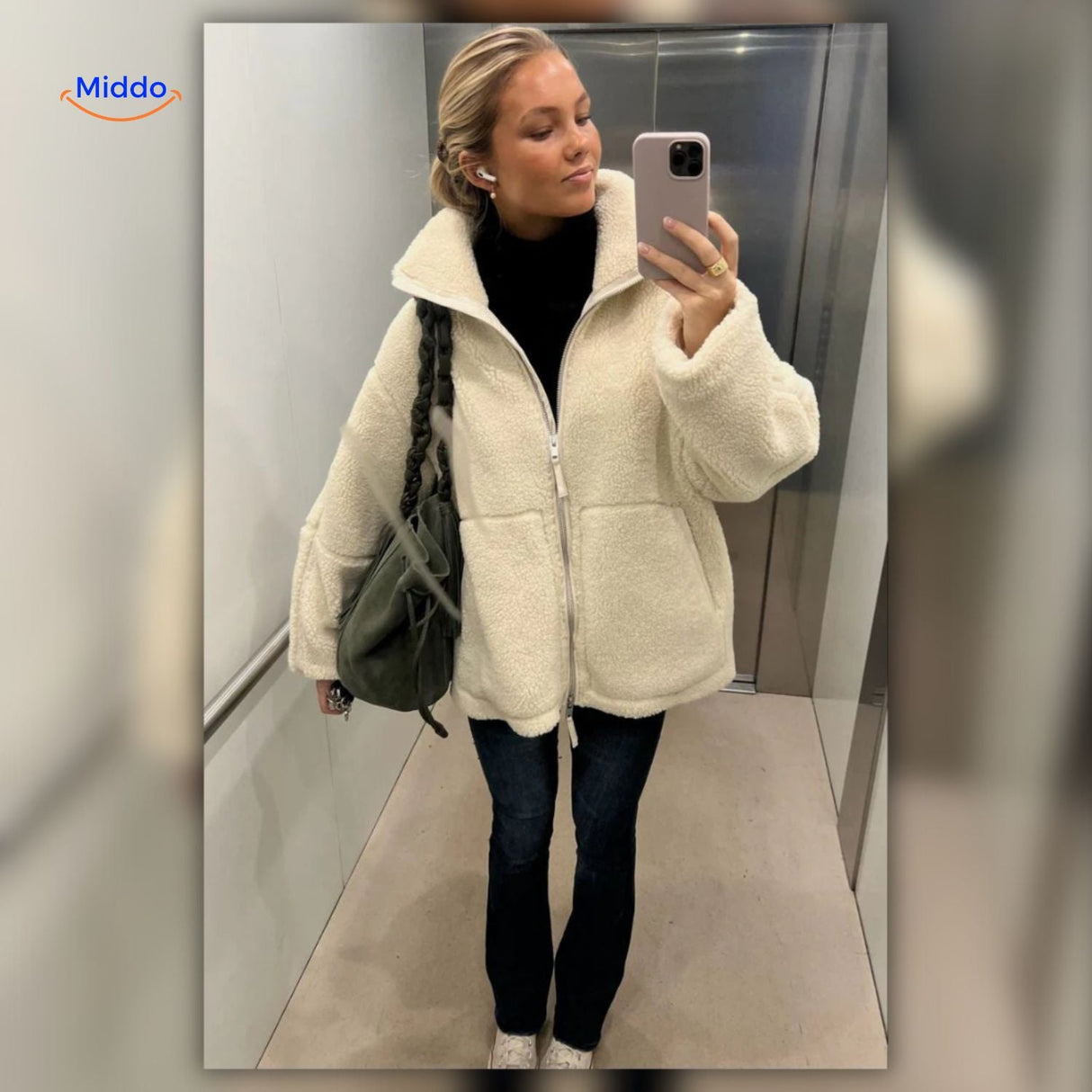 Oversized teddyjas met hoge kraag en twee steekzakken