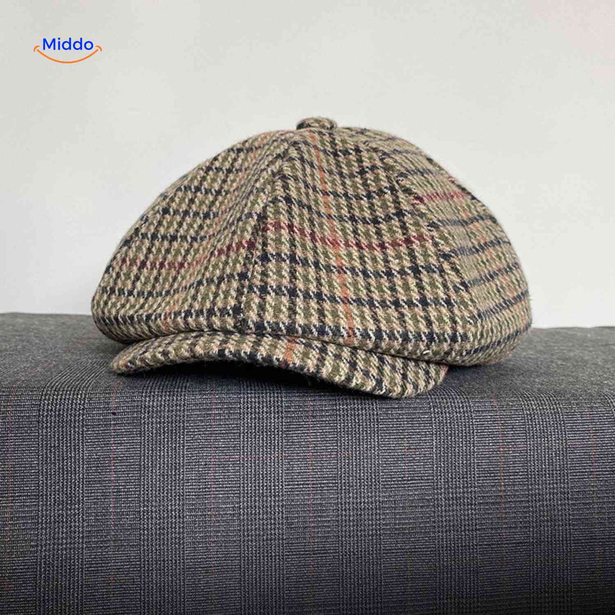 Flat cap van wolmix, 8-panel met knoopdetail, kleur donkergeel/oranje ruit