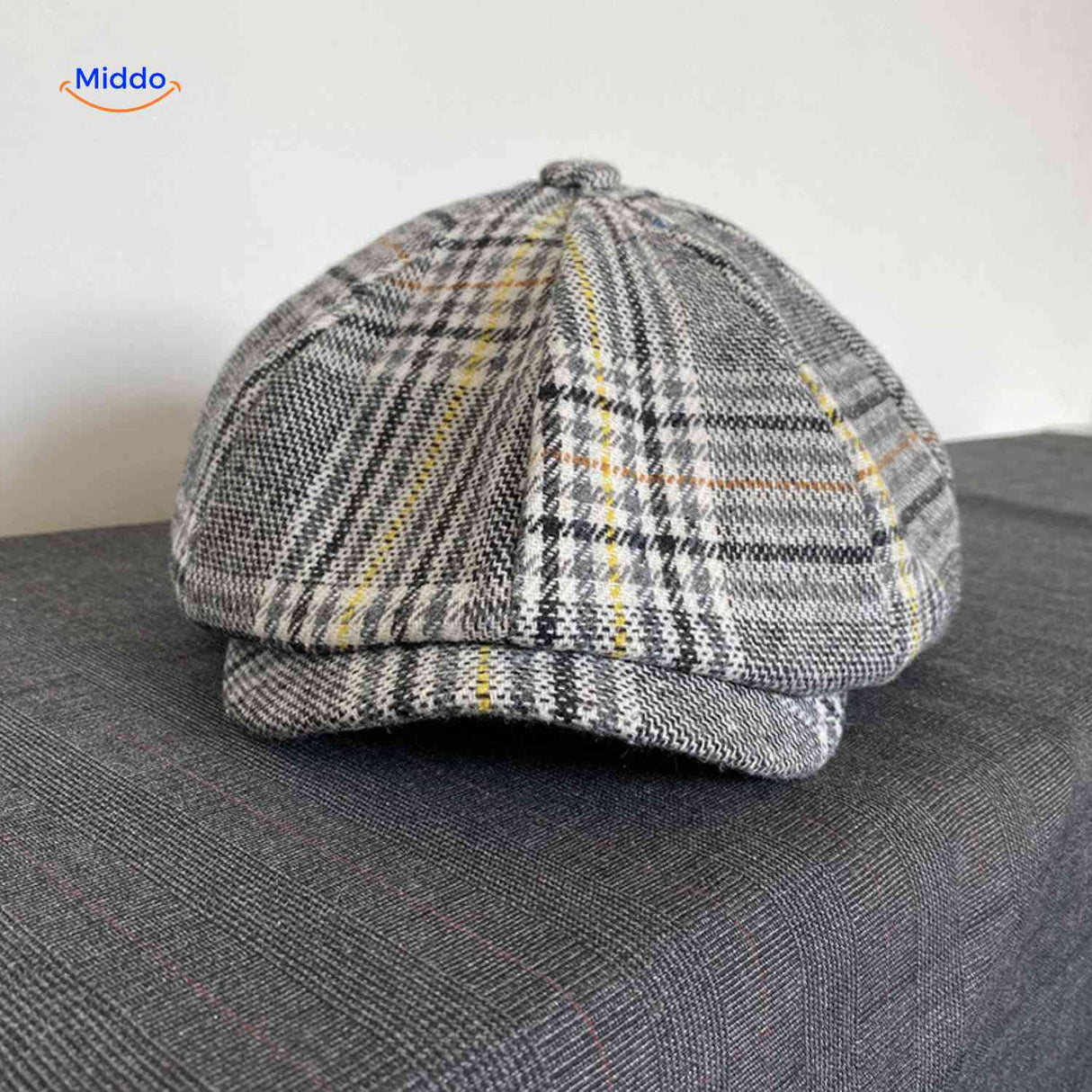 Flat cap van wolmix, 8-panel met knoopdetail, kleur grijs ruit met gele strepen