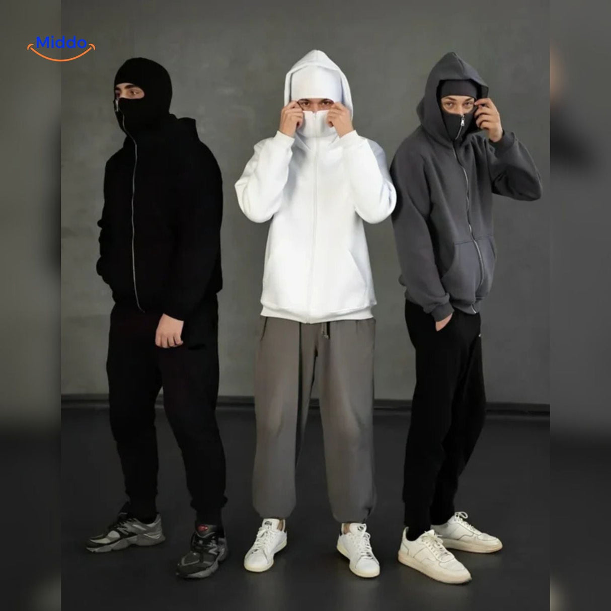 Oversized hoodie met rits tot over het gezicht