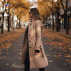 Lange damesmantel met knoopsluiting en opstaande kraag, kleur khaki