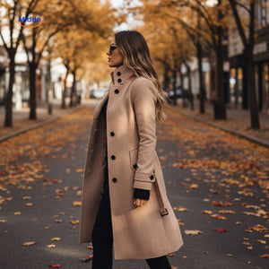 Lange damesmantel met knoopsluiting en opstaande kraag, kleur khaki