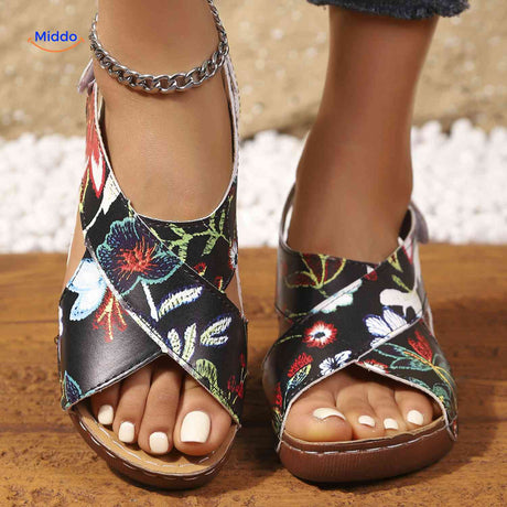 Lichtgewicht sandalen met zachte binnenzool, 13 kleuren, kleur zwart bloemenpatroon