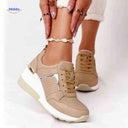 Dames sneakers met platformzool en ademend mesh, kleur khaki
