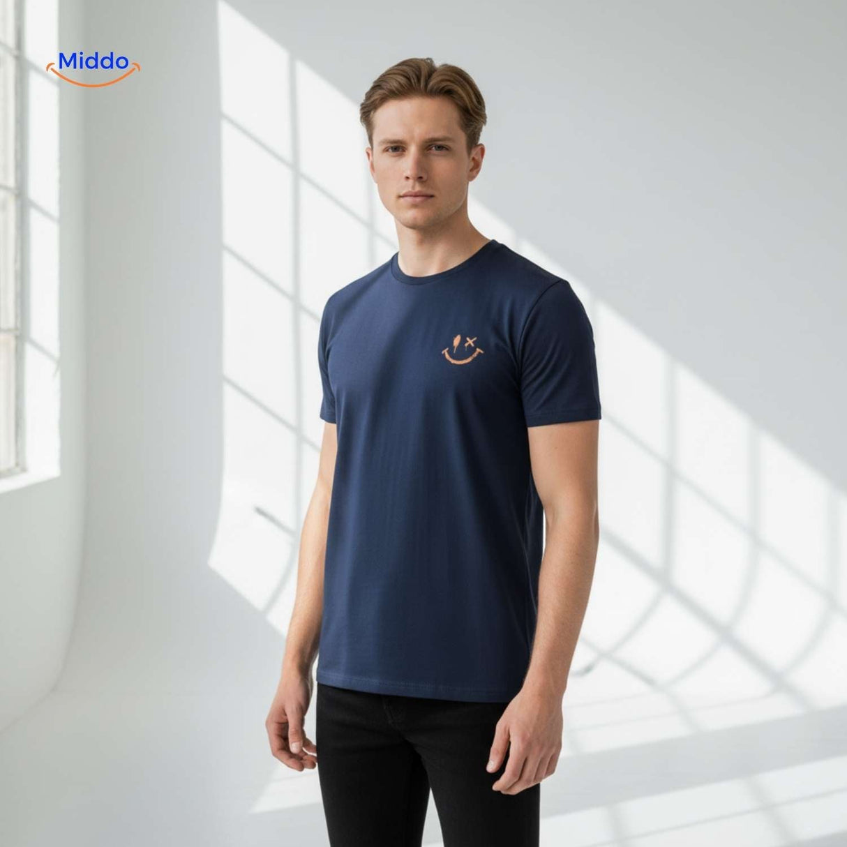 T-shirt van katoen met zonprint op de achterkant, kleur donkerblauw