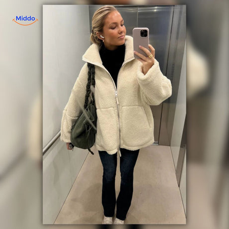 Oversized teddyjas met hoge kraag en twee steekzakken