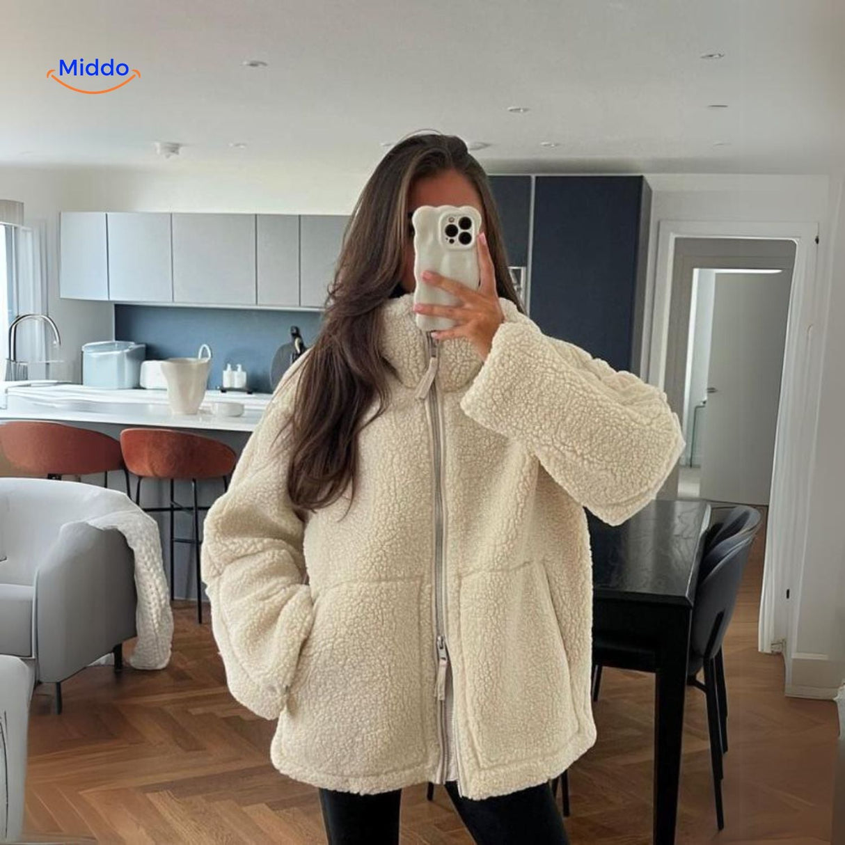 Oversized teddyjas met hoge kraag en twee steekzakken