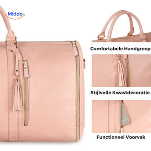 Weekendtas die openvouwt tot volledige kledinghoes